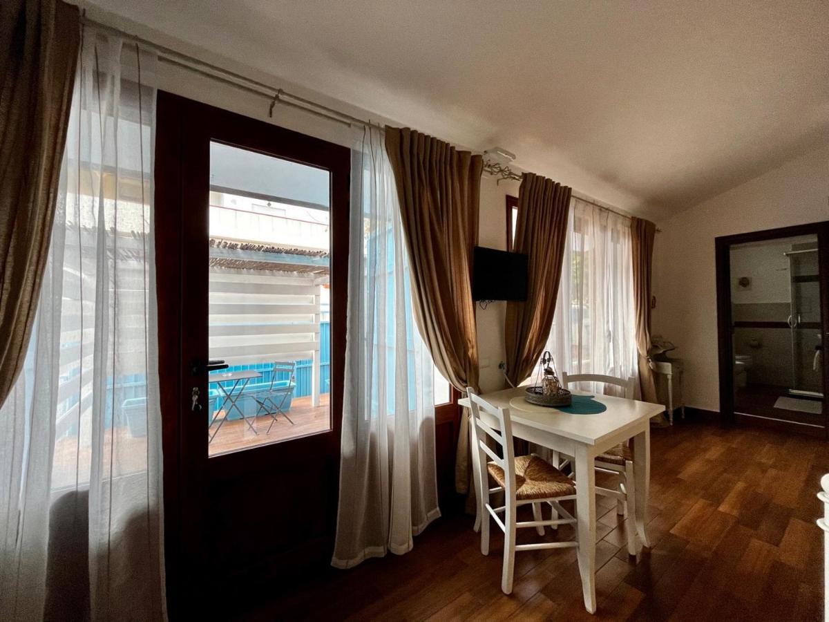Palmasera Charming Rooms Cala Gonone Dış mekan fotoğraf